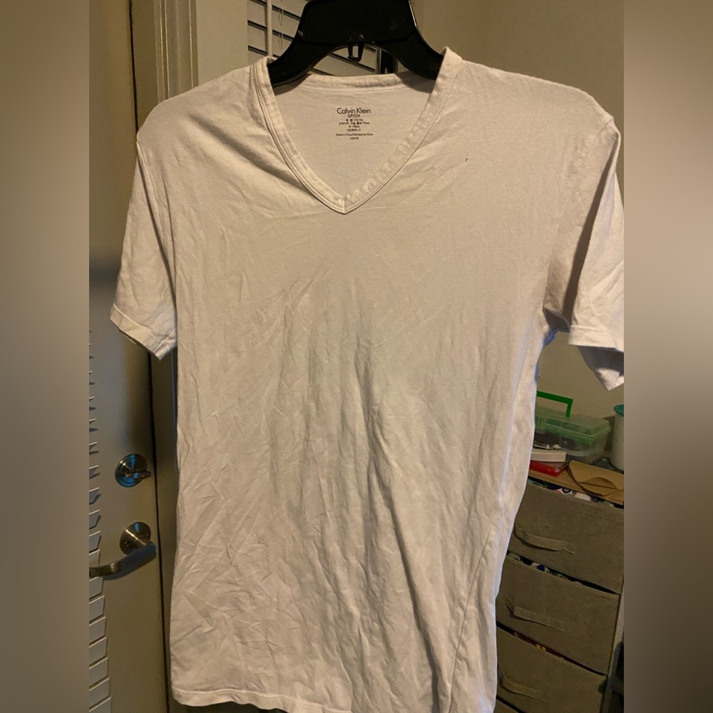 Basic white tank